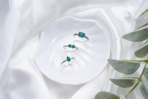 SILVER JEWELLERY FASHION STYLING